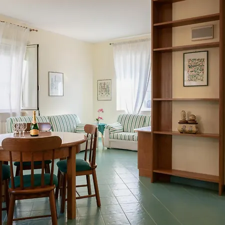Appartement Casa Aura *