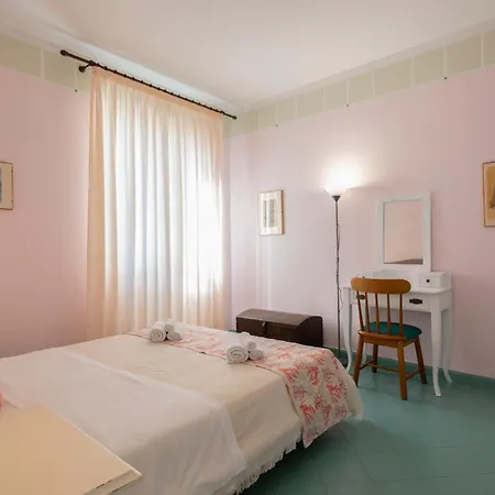 Casa Aura Daire Sperlonga